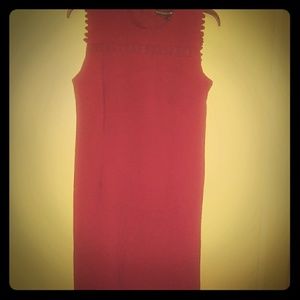 Sleeveless maroon dress